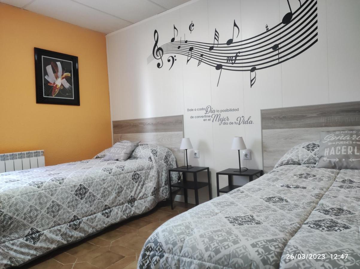 Acogedor Apartamento Saragoça Exterior foto